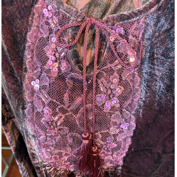 Unity World Wear Velvet Tunic Top Boho Paisley Print Lace Sequins Tie Neck 2X - Picture 5 of 6